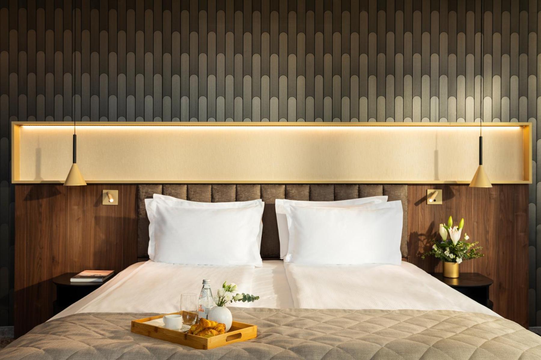 Kings' Valley Medical & Spa Hotel Kazanlŭk Dış mekan fotoğraf Deluxe Room